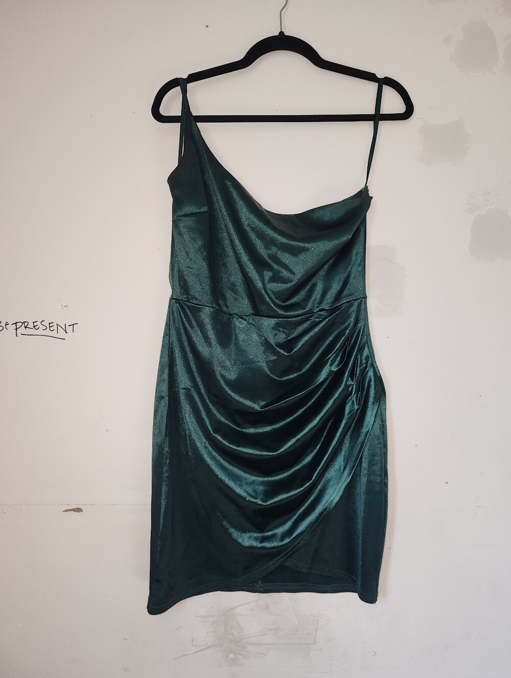Windsor Emerald Green Satin One-shoulder Mini Dress | Green | Xlarge